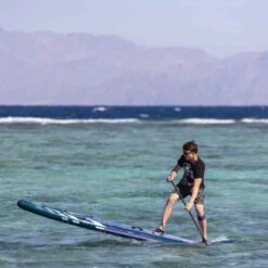 Gladiator Pro 11'2 X 30" Paddleboard 2023 -Sup Inflatables gladiator pro 11 2 front on beach 11