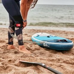 Red Paddle Co. Red Paddle Co Ride9'8 X 31" Paddleboard 2022 23 Red Paddle Co. Red Paddle Co Ride9'8 X 31" Paddleboard 2022 -Sup Inflatables ride 09 08 lifestyle 07