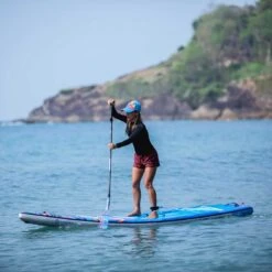 Starboard IGo Tikhine Wave Deluxe 10'8" X 33" Paddleboard 2023 -Sup Inflatables starboard tikhine wave paddling 2022